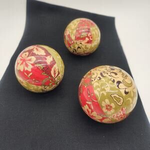 Three Glossy Decoupaged Wooden Balls 12" Circumference Green Red Black Natural‎